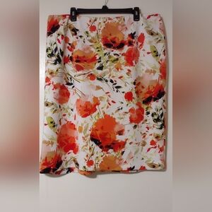 Jones Studio White Pencil Skirt with Orange Floral Print 22W